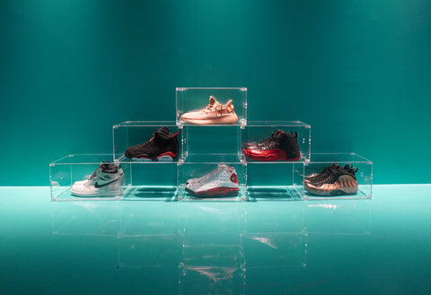 collapsible magnetic acrylic sneaker shoe display case box